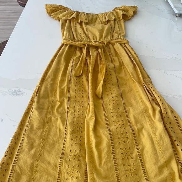 Zara Yellow off the shoulder dress - Picture 2 of 4